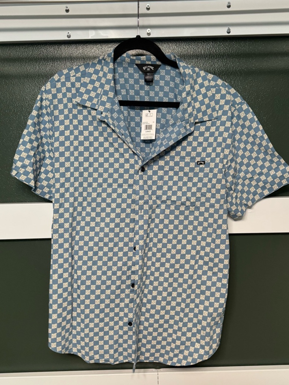 Billabong Blue and Cream Check Short-Sleeve Button-Down Shirt